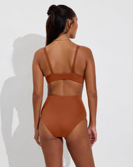 Sunday Top D+ - Bronze